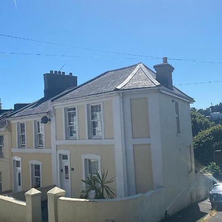 The Bonting Beautiful Three Bed Townhouse Near Harbour And Beach Torquay Dış mekan fotoğraf